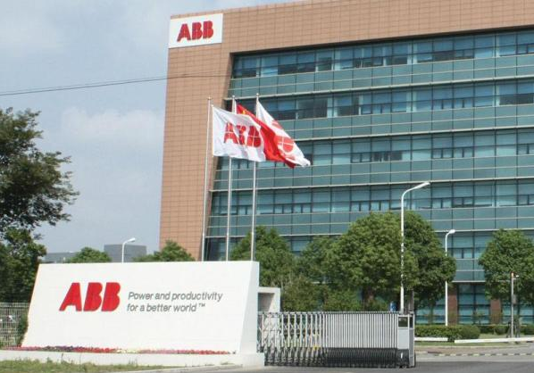 ABB集團(tuán)首席數(shù)字官：大多數(shù)機器人目前仍生活在“牢籠”中