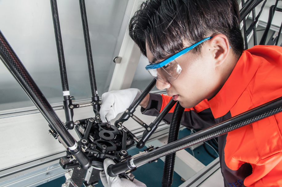 并聯(lián)機器人的技術尖兵——勃肯特機器人與高速高精度市場